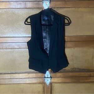 GAP Women's Elegant Black Vest